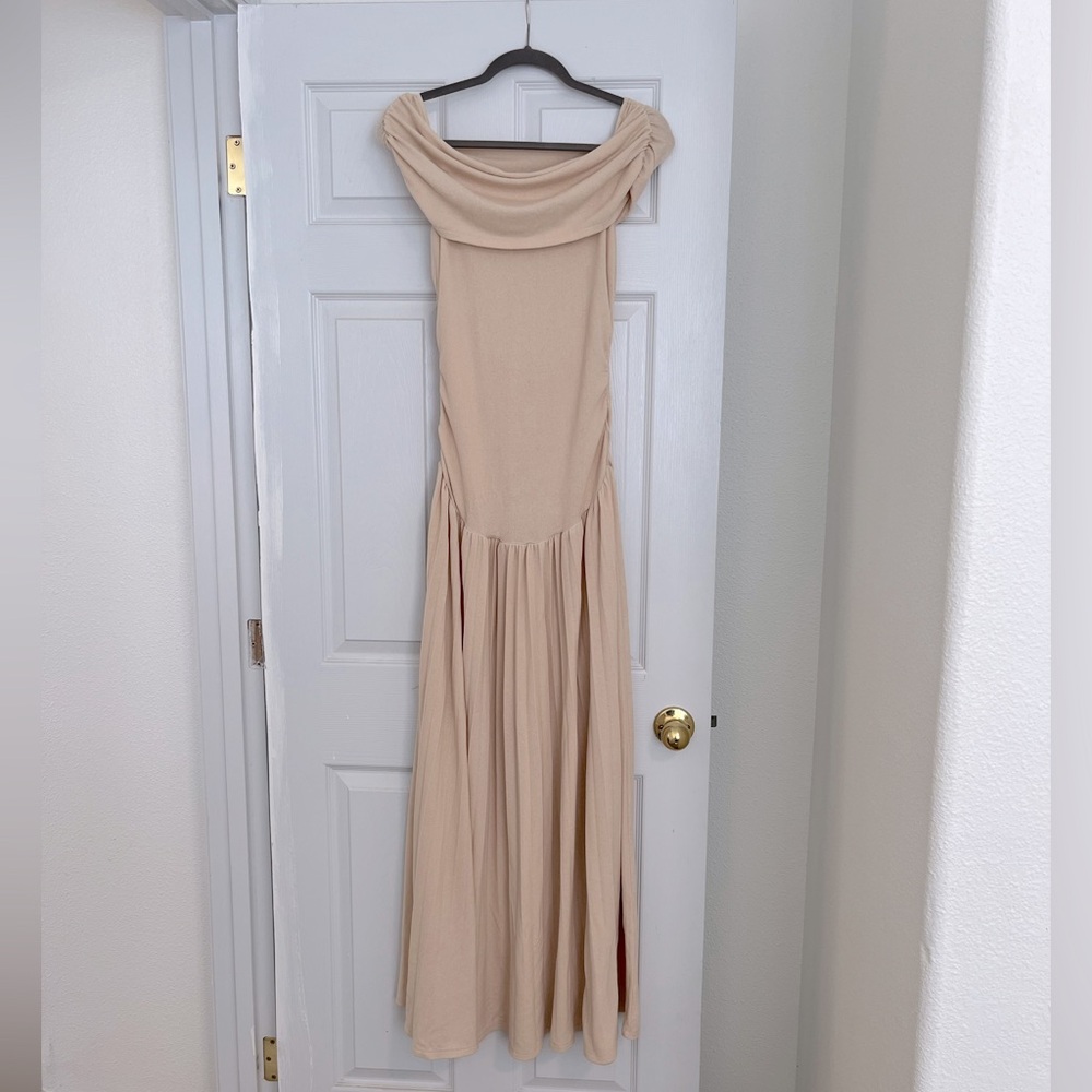 Lioness Maxi Dress